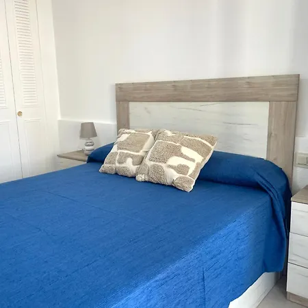 Apartment Confortable In Paraiso Building, *